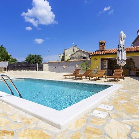 Villa Rina in Barat  Kanfanar Exterior foto